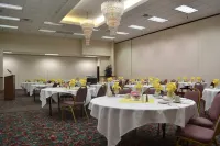 Express Suites Riverport Inn & Suites Hotels in Winona