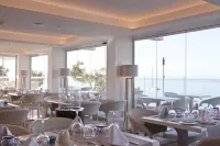 Aparthotel Ponent Mar - breakfast