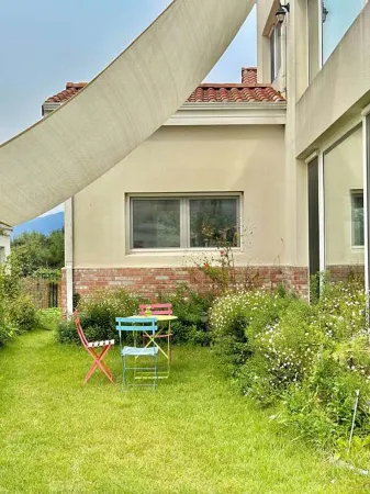 Yangpyeong Private Fitzroy Garden Отели рядом с достопримечательностью «Yongmun Millennium Sijang»