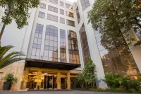Crowne Plaza Asuncion Hoteles cerca de Loma San Jerónimo