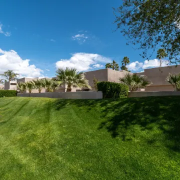 Vista Mirage Resort