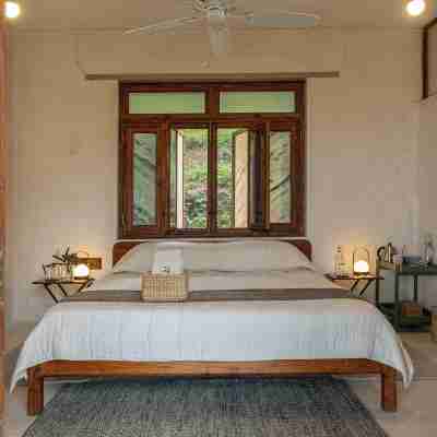Amaya Rooms