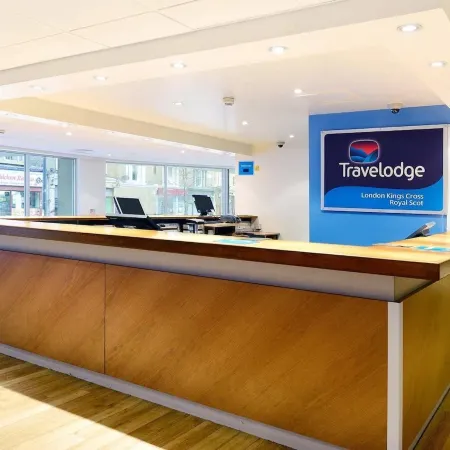 Travelodge London Kings Cross Royal Scot Hotel Отели рядом с достопримечательностью «Старый город»