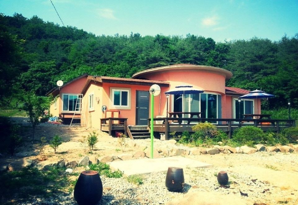 선비촌호수펜션 전경