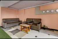 Hotel Grand Meridian Hotels in Meenakunte