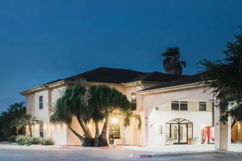 得克薩斯套房旅館-大學路市中心