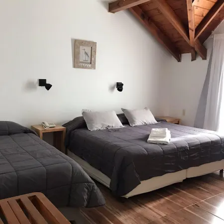 Hostería Cumbres Blancas Отели в г. Эскель