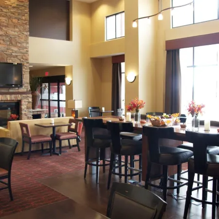 Hampton Inn & Suites Watertown