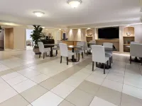 La Quinta Inn by Wyndham Pittsburgh Airport Hotels in Allegheny County