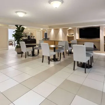 La Quinta Inn by Wyndham Pittsburgh Airport