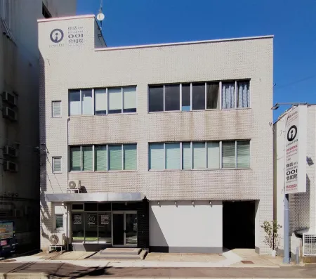 Leiwa Inn Отели рядом со станцией JR Tottori Station