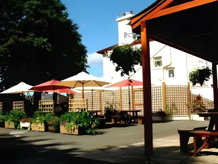 The Railway Inn Отели в г. Бриксхем