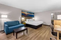 Days Inn by Wyndham Clayton - 2-Star