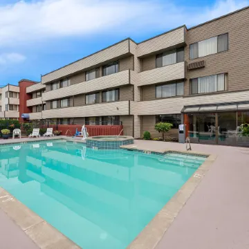 Best Western Cascadia Inn