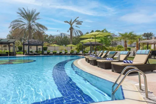 Radisson Blu Hotel, Muscat - วิวภูเขา