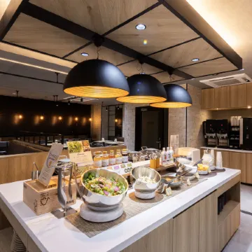 Super Hotel Ikebukuro West Natural Hot Spring Отели рядом с достопримечательностью «Нэрима»