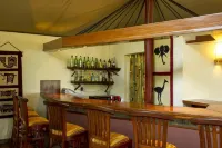 Mbuzi Mawe Serena Camp - bar
