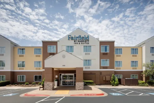 Fairfield Inn & Suites Austin-University Area
