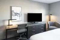 Fairfield Inn & Suites Boston Logan Airport/Chelsea Hotels in Everett