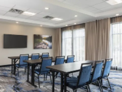 Fairfield Inn & Suites Minneapolis North/Blaine Hotels in Blaine