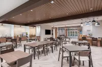 Fairfield Inn & Suites Houston Memorial City Area