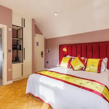 Rosemay Boutique Hotel Near Heathrow Airport