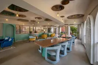 Grand Mercure Goa Candolim - breakfast