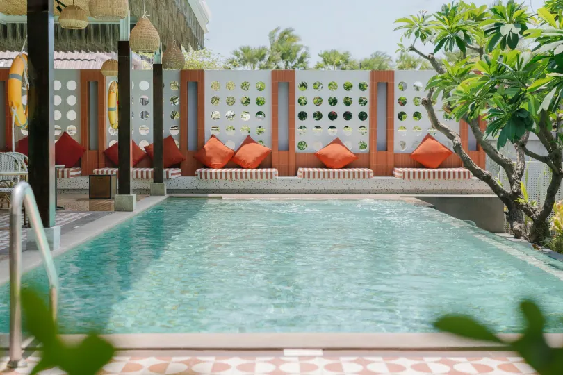 Pattaya Sea View Hotel