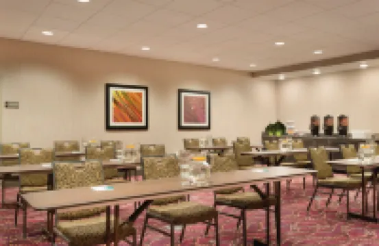 Homewood Suites by Hilton West des Moines/SW-Mall Area