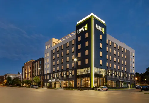 Home2 Suites by Hilton Minneapolis University Area Hotels in Minneapolis