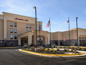 Hampton Inn Stafford/Quantico & Conference Center