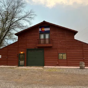 Loft apartment on a horse ranch