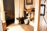 Little Bit Farm - Create your own stay