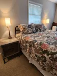 Charming 2-bedroom house on the river with resort amenities, plus golf course!!!