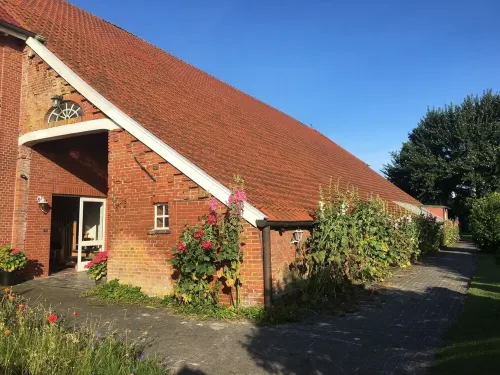 Rheiderland - Large apartment on a park-like plot near Dollart Hotels in Bunde