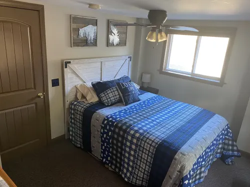 Maine Lakeside Retreat