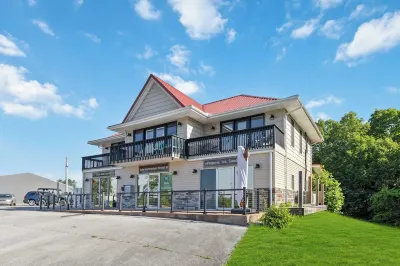 Welcome to “The Love Shack” – Your Perfect Charming Getaway!