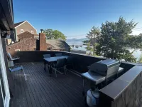Newfound Lake, Bristol NH Lakefront Cottage
