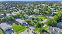 Charming Naples Retreat – Your Perfect Getaway!