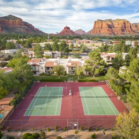 Sedona Eco-Friendly Condo w/ Pool: Walk to Shops Restaurants Golf & Trails