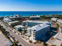 3-Bedroom Condo with Private Beach Access and Pools! Gulf Place Property!