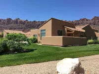3 KING BEDS Highest rated Moab Rim Village S1 - Blue Coyote Hideaway 5 stars!