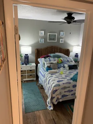 BEACHFRONT Condo in Panama City Beach!