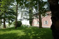 Luxury &  Chic Rental Villa Lake Garda Lazise. Lake view and swimming pool