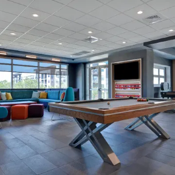 Tru by Hilton St. Petersburg Downtown Central Ave