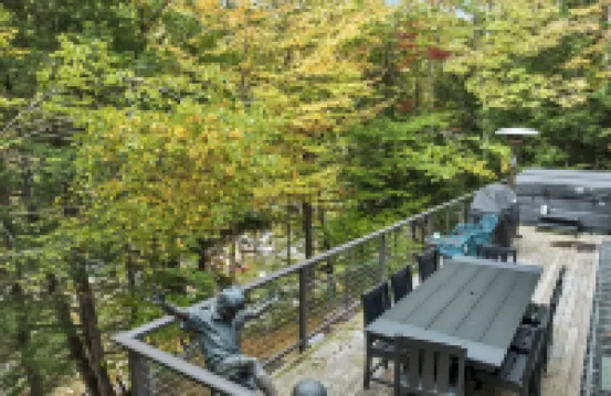 Unique Jackson's Jewel!