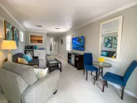 Seahorse Suite Bradenton Hideaway