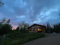 Dragonfly - Unique, tranquil retreat in Grand Marais, MN