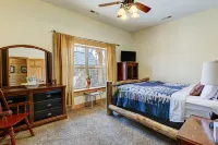 Amazing Mountain Views / Hot Tub / Fireplace / Game Room / Creek / Trails