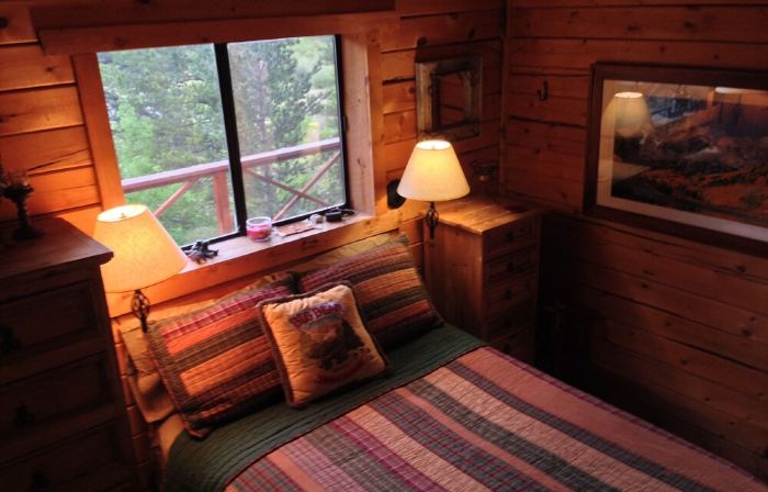 Deer Creek Cabin - a Log Cabin in the Rockies of Colorado!
